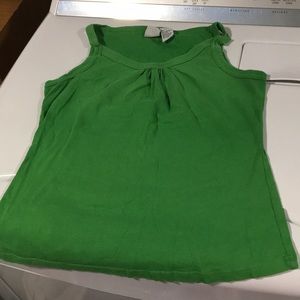 Green tanktop